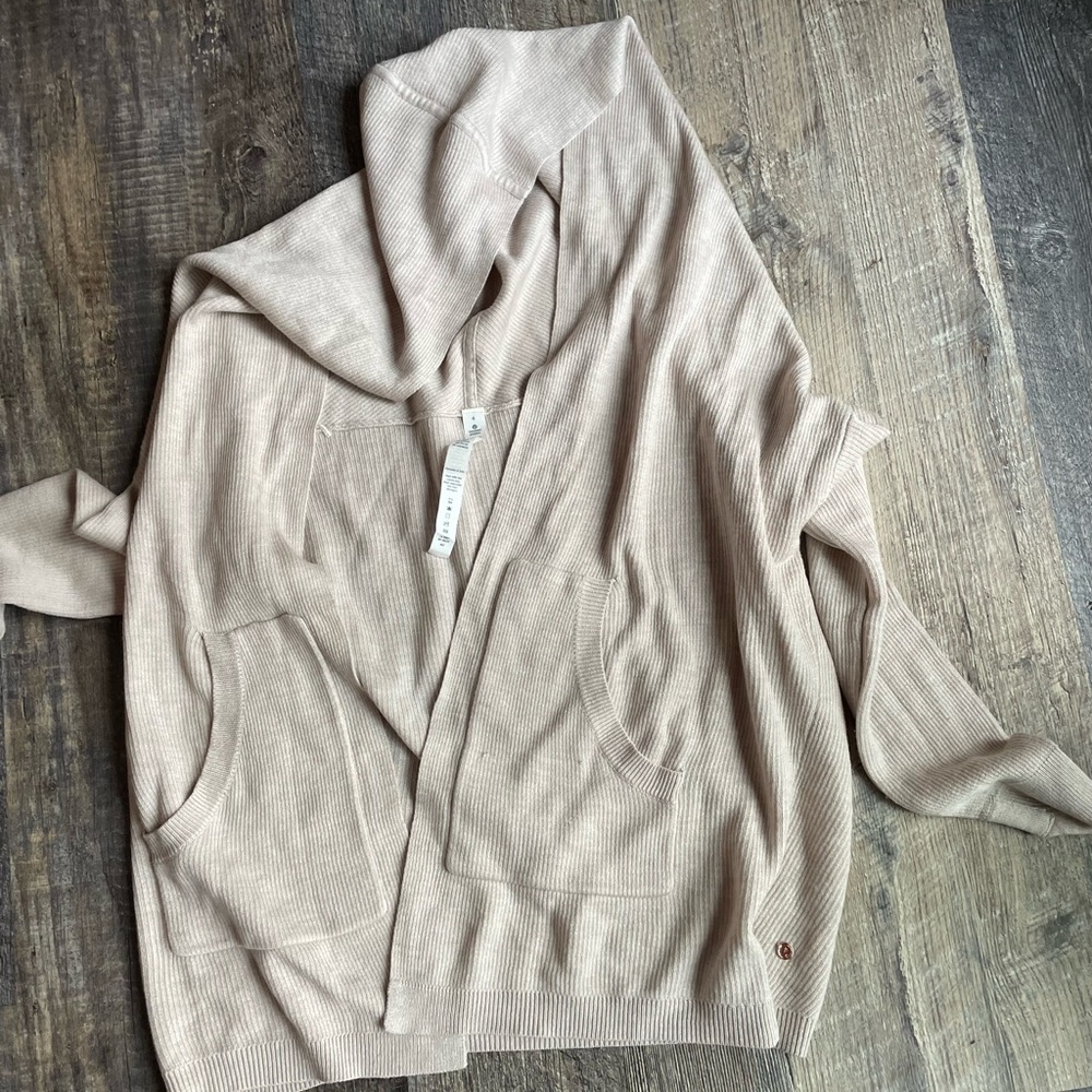 Lululemon cardigan